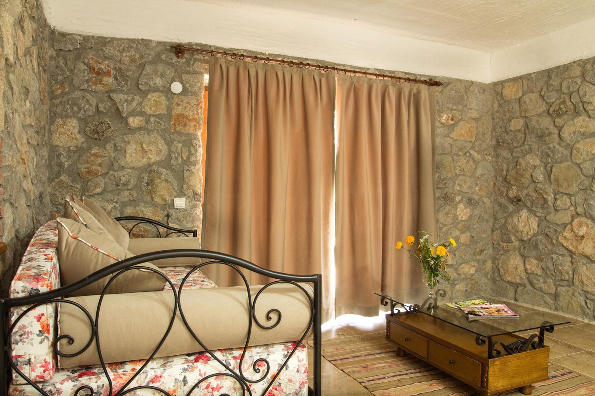 Doga Apartments Kayakoy Δωμάτιο φωτογραφία